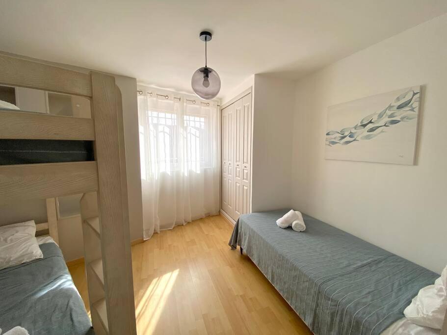 A Louer Haut De Villa 4 Pieces A Sainte-Maxime Golfe De St-Tropez Eksteriør billede